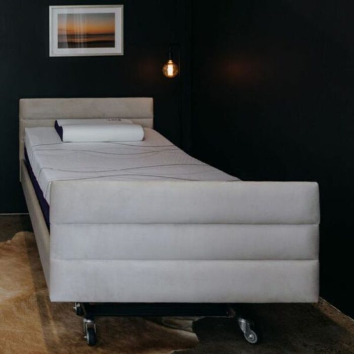 karlstead footboard in dark room