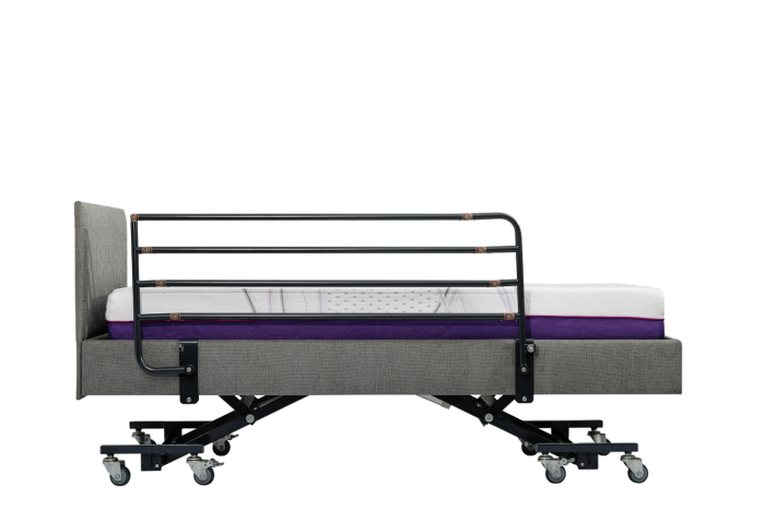 Full length side rail in bed up